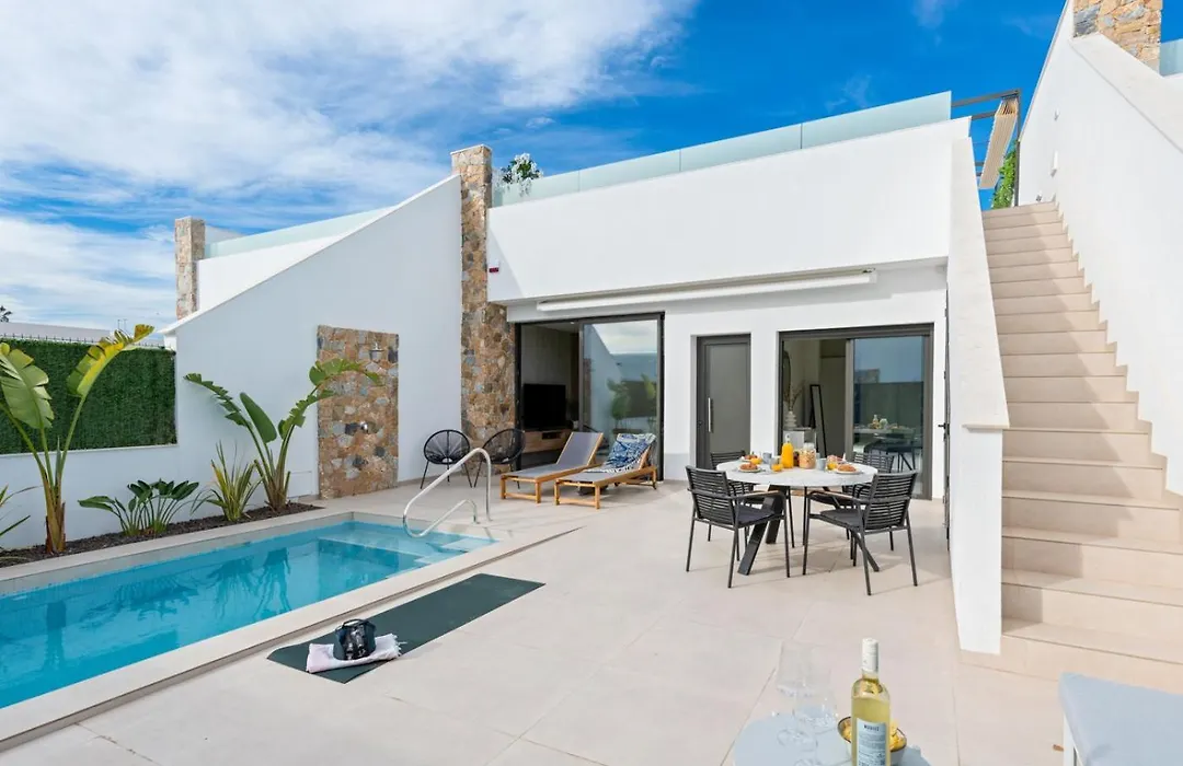 Villa Salty-1
